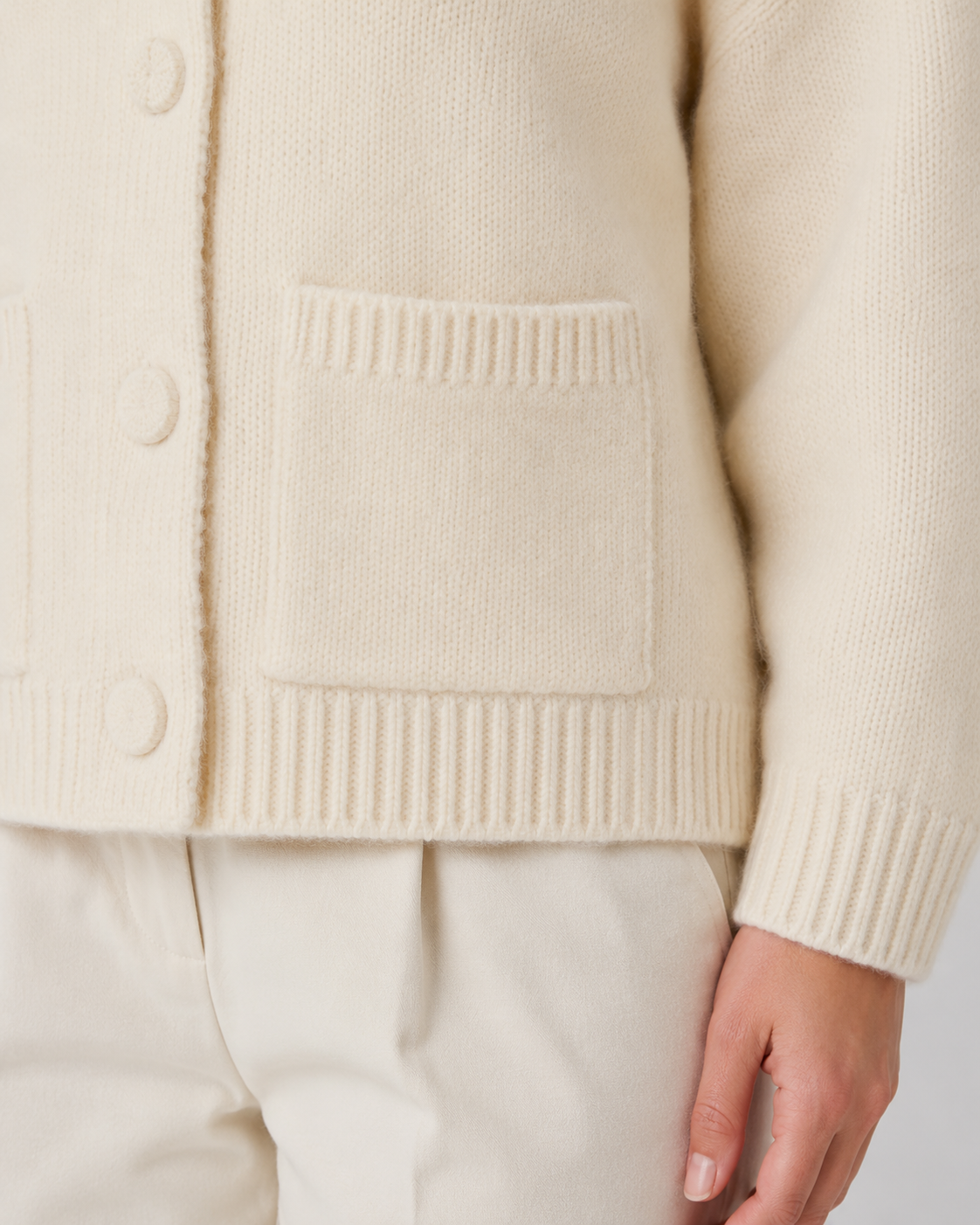Yolande | Cropped Chunky Knit Cardigan