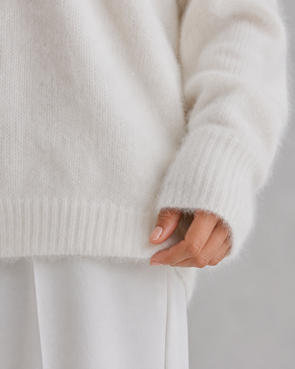 Winona | Fluffy V-Neck Button-Front Cardigan