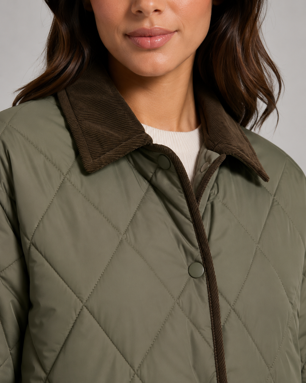 Daria | Diamond Quilted Jacket with Corduroy Collar