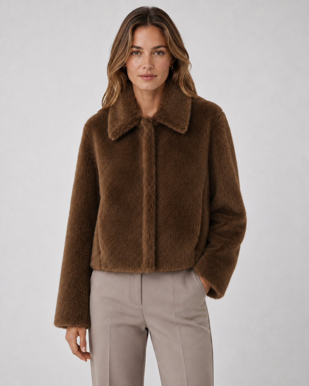 Carys | Cropped Wide Collar Fur Jacket